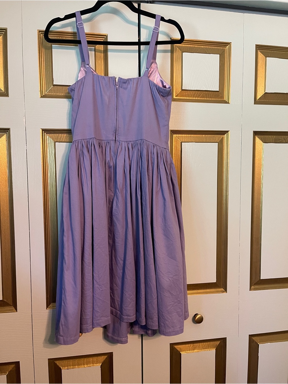 Pinup Couture Lilac Jenny Dress |Corset-type bodice, pockets, Full, Gather Skirt - Picture 3 of 7